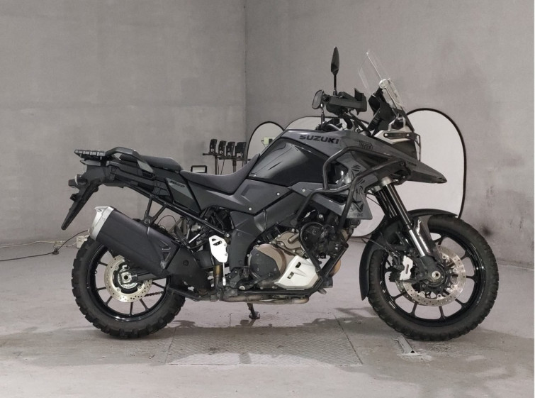 Мотоцикл Suzuki V-STROM DL1050XT с пробегом 9463 km