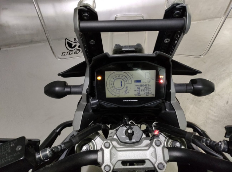 Мотоцикл Suzuki V-STROM DL1050XT с пробегом 9463 km