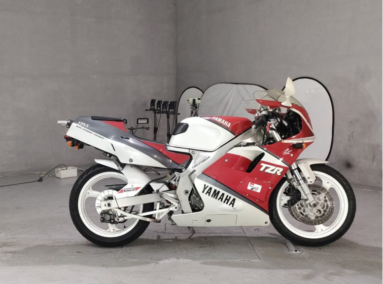 Мотоцикл Yamaha TZR250 с пробегом 22260 km