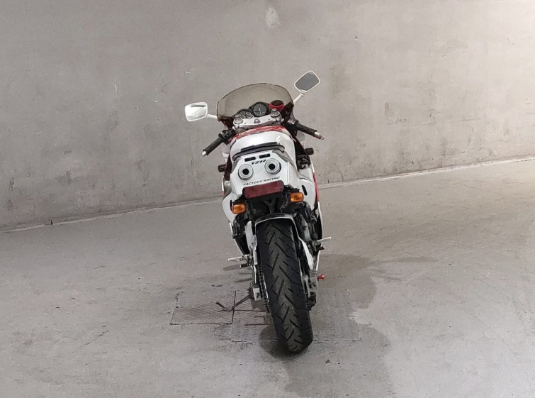 Мотоцикл Yamaha TZR250 с пробегом 22260 km