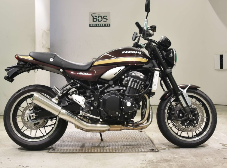 Мотоцикл Kawasaki Z900RS с пробегом 613 km