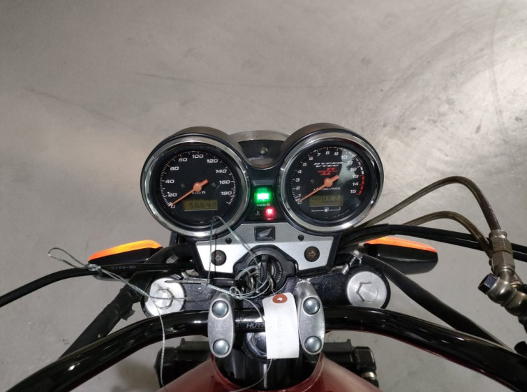 Мотоцикл Honda CB400SFV с пробегом 56642 km