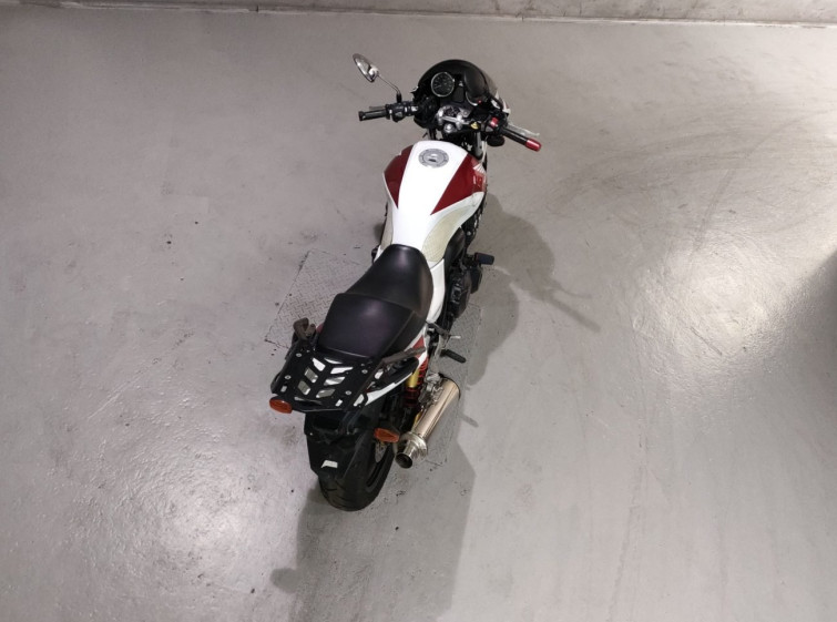 Мотоцикл Honda CB400SFV з пробігом 13689 km