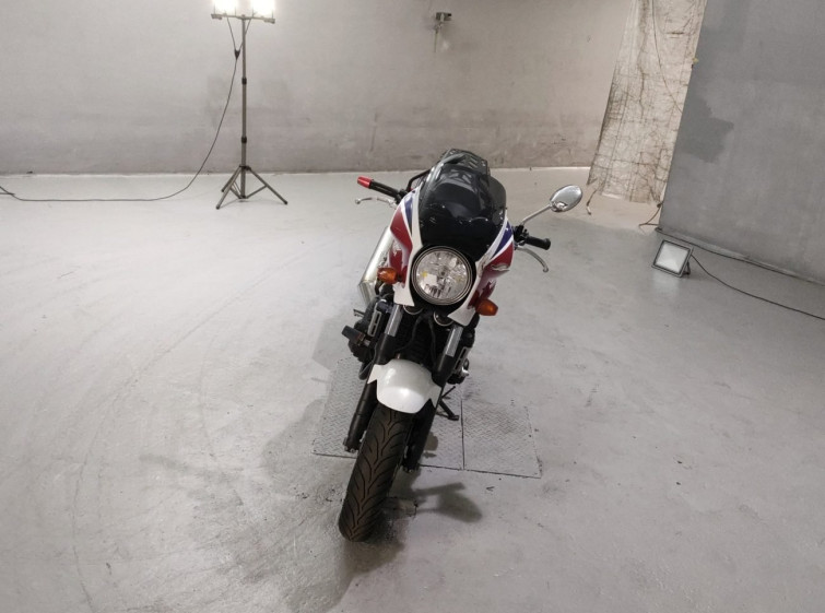 Мотоцикл Honda CB400SFV з пробігом 13689 km