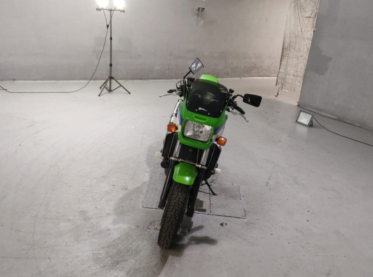 Мотоцикл Kawasaki ZRX1100 с пробегом 27320 km