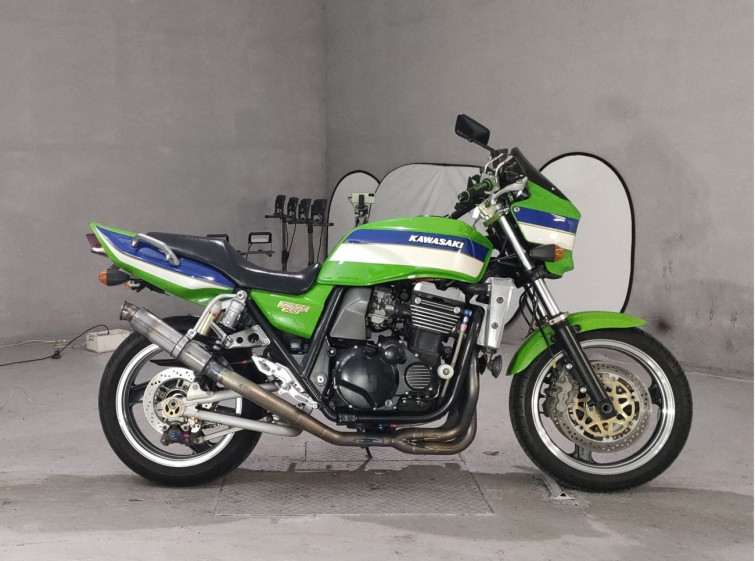 Мотоцикл Kawasaki ZRX1100 с пробегом 27320 km