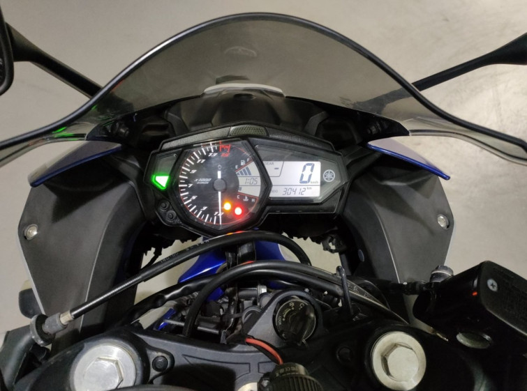 Мотоцикл Yamaha YZF-R25 с пробегом 30412 km