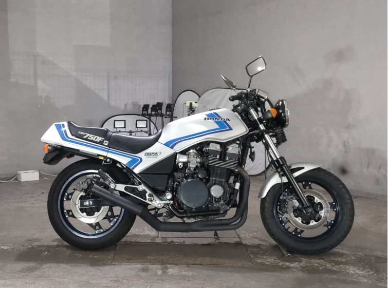Мотоцикл Honda CB400FOUR с пробегом 27628 km