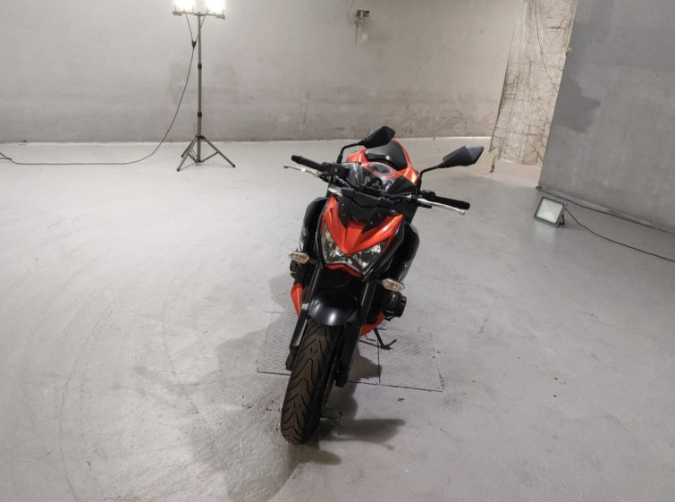 Мотоцикл Kawasaki Z800 з пробігом 42471 km