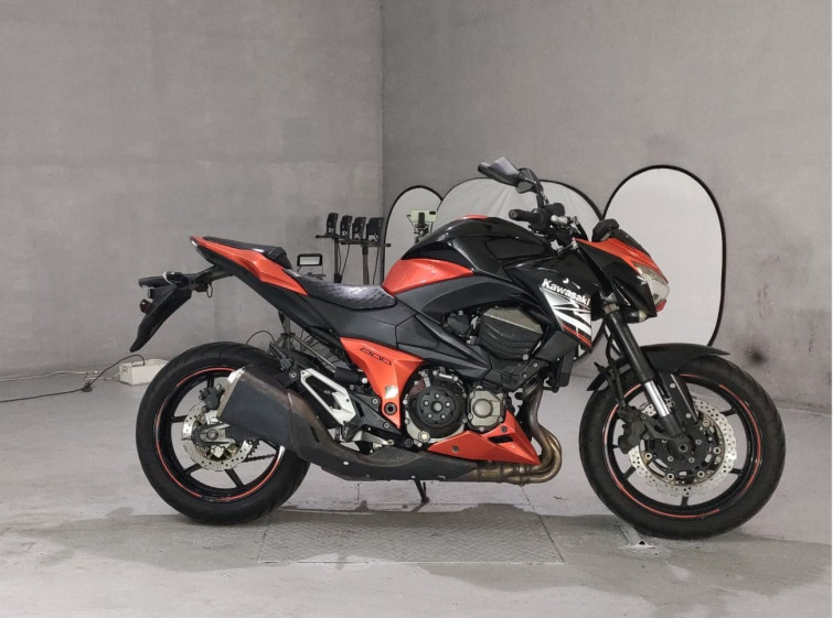 Мотоцикл Kawasaki Z800 з пробігом 42471 km