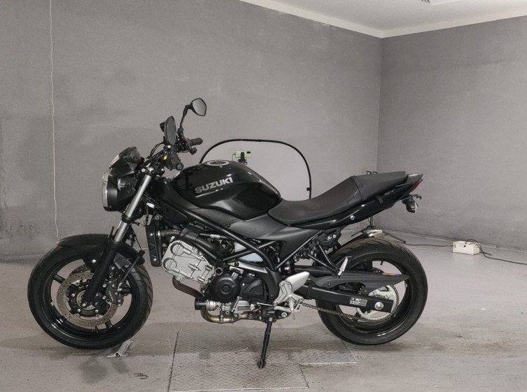 Мотоцикл Suzuki SV650 с пробегом 6156 km