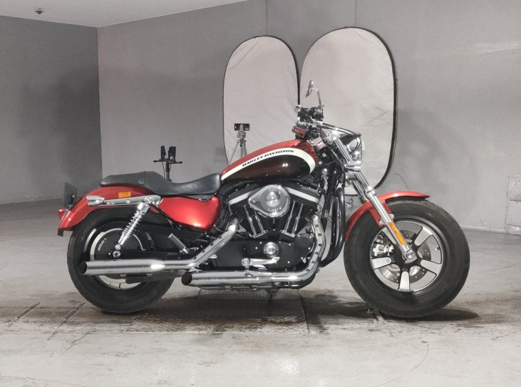 Мотоцикл HD SPORTSTER CUSTOM XL1200C з пробігом 31298 km