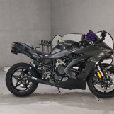 Мотоцикл Kawasaki NINJA H2 SX с пробегом 19962 km