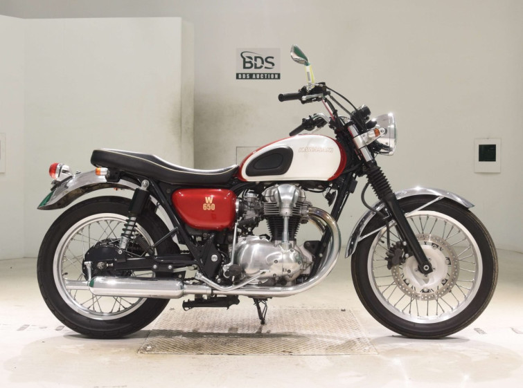 Мотоцикл Kawasaki W650 с пробегом 21494 km
