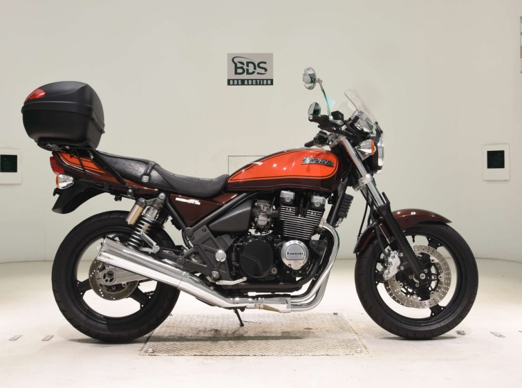 Мотоцикл Kawasaki ZEPHYR400 з пробігом 21050 km