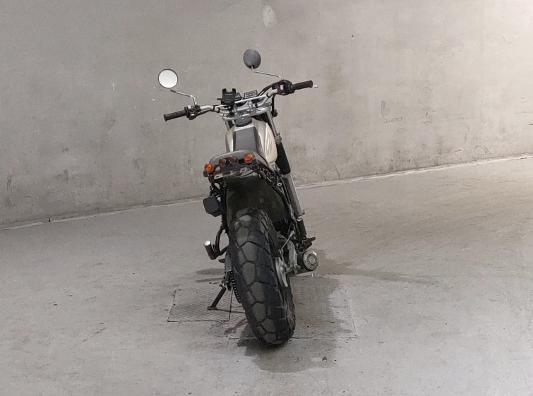 Мотоцикл Yamaha TW200 с пробегом 18853 km
