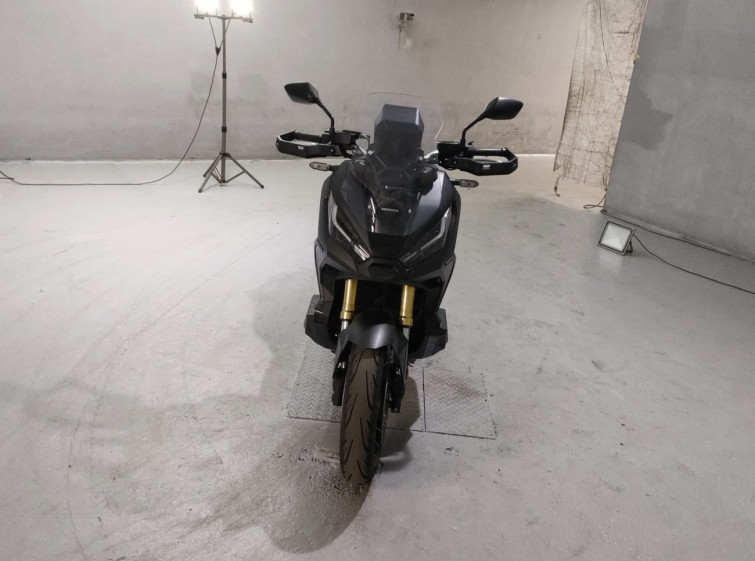 Мотоцикл Honda X-ADV750 с пробегом 15282 km