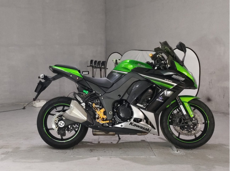 Мотоцикл Kawasaki NINJA1000 з пробігом 27896 km