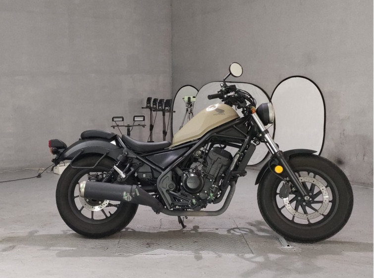 Мотоцикл Honda REBEL CMX250 з пробігом 13941 km