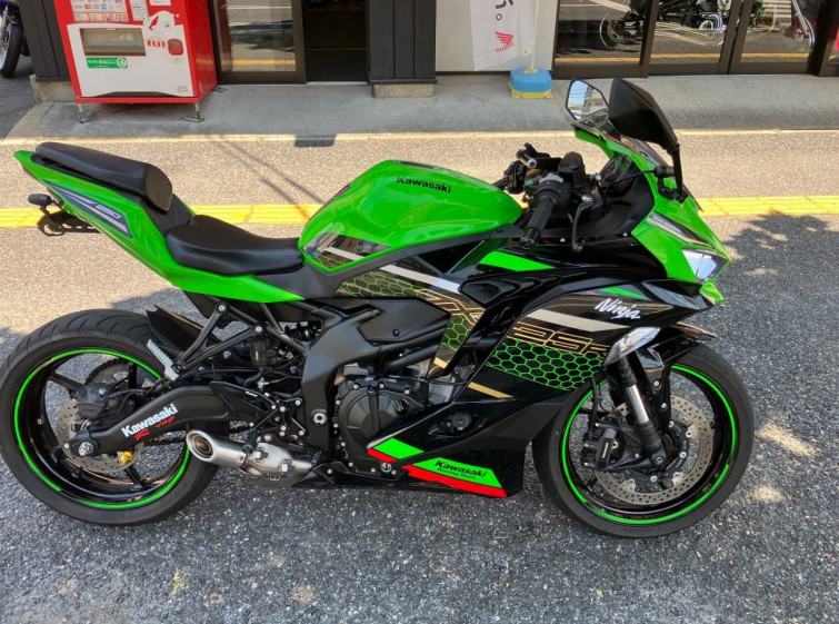 Мотоцикл Kawasaki NINJA ZX-25R с пробегом 17798 km