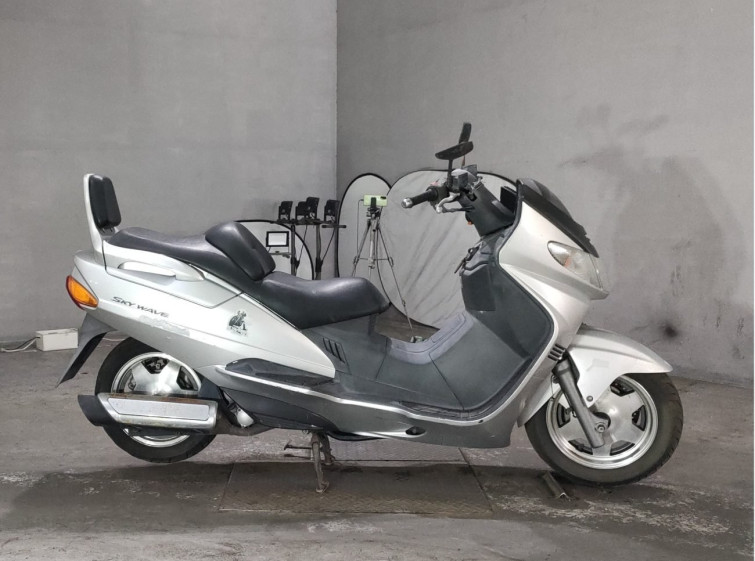 Мотоцикл Suzuki SKYWAVE 250 з пробігом 19233 km