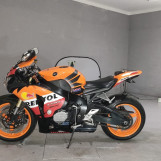 Мотоцикл Honda CBR1000RR с пробегом 27074 km