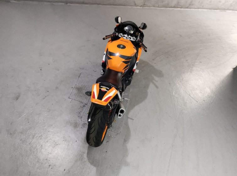 Мотоцикл Honda CBR1000RR с пробегом 27074 km
