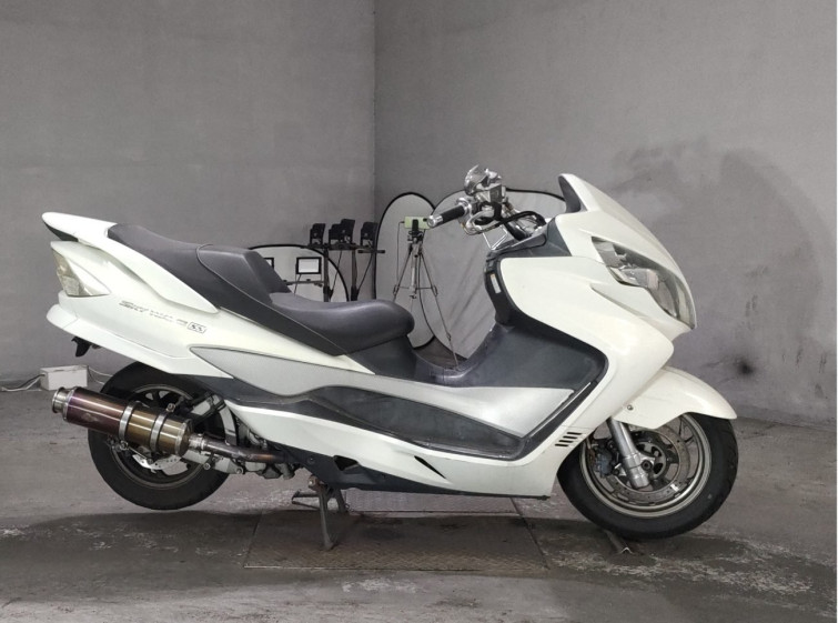 Мотоцикл Suzuki SKYWEAVE 250SS с пробегом 54346 km