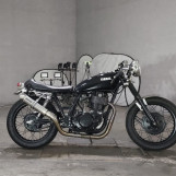 Мотоцикл Yamaha SR400