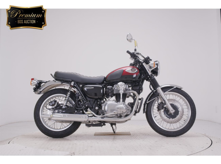 Мотоцикл Kawasaki W800 з пробігом 2046 km