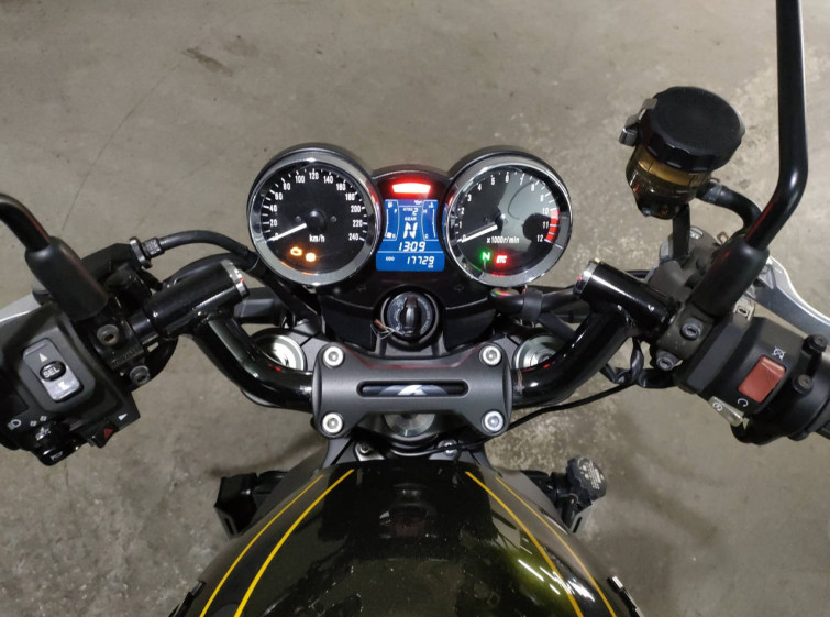 Мотоцикл Kawasaki Z900RS с пробегом 17728 km