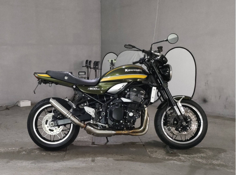 Мотоцикл Kawasaki Z900RS с пробегом 17728 km