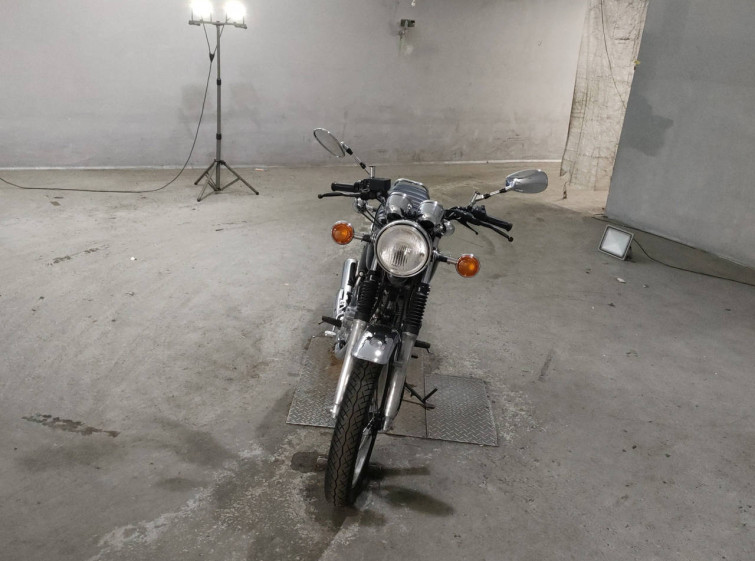 Мотоцикл Yamaha SR400 с пробегом 6417 km