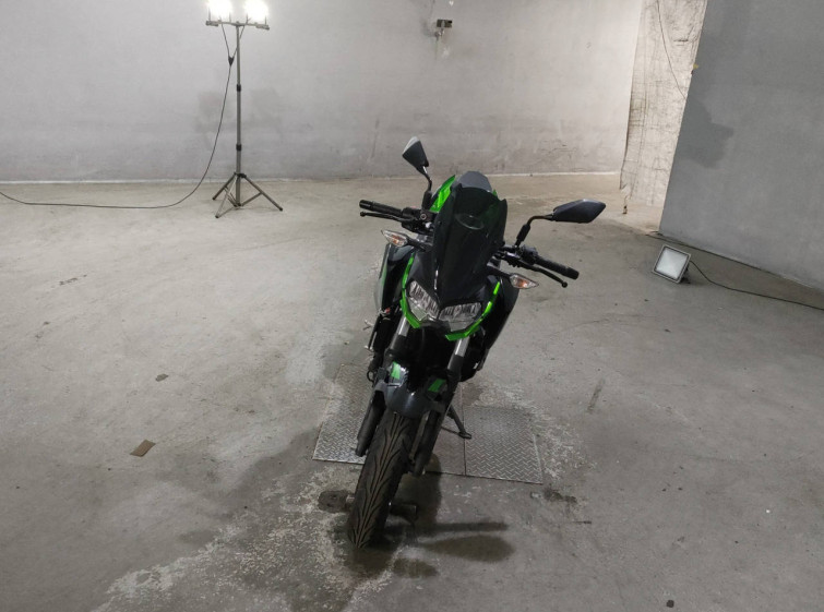 Мотоцикл Kawasaki Z250 с пробегом 660 km