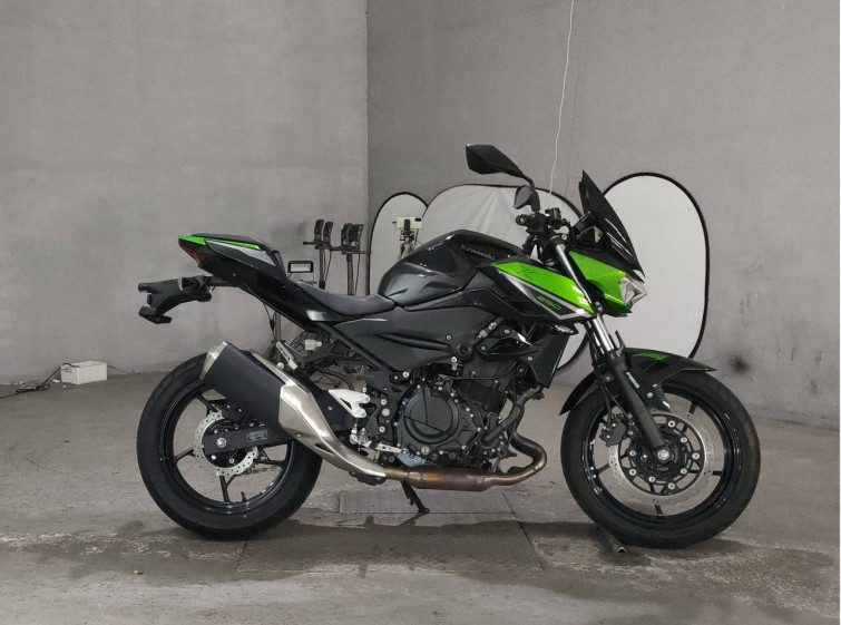 Мотоцикл Kawasaki Z250 с пробегом 660 km
