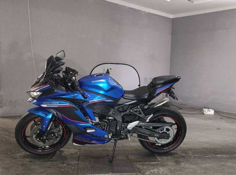 Мотоцикл Kawasaki ninja zx-4r se з пробігом 2458 km