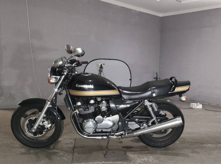 Мотоцикл Kawasaki ZEPHYR750 с пробегом 49849 km