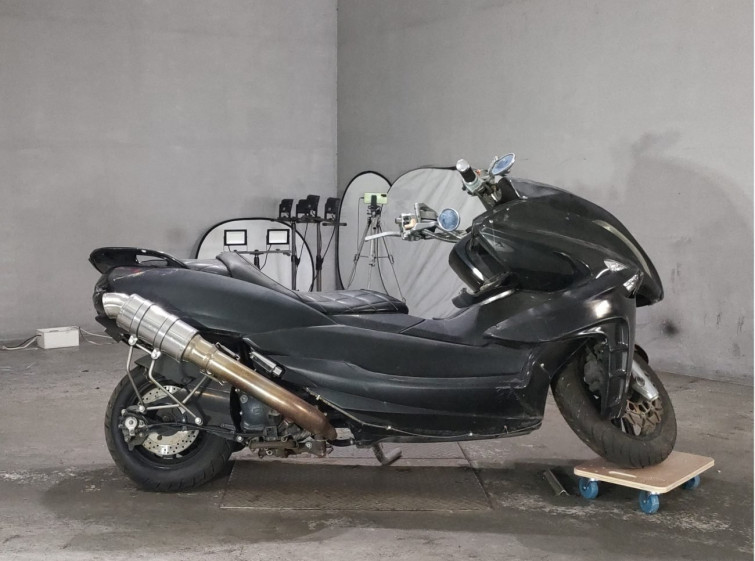 Мотоцикл Yamaha MAJESTY 250