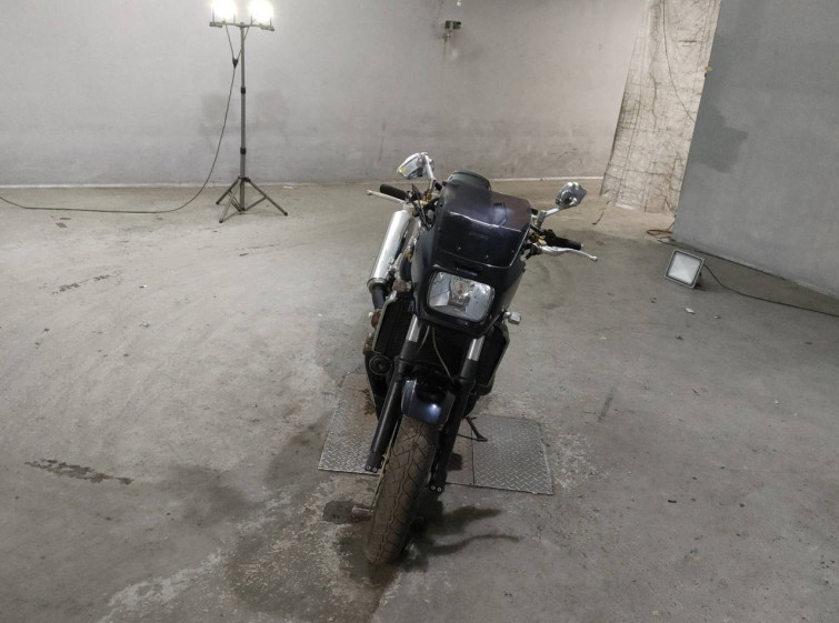 Мотоцикл Kawasaki ZRX1200R с пробегом 8832 km