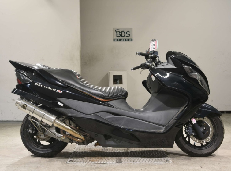 Мотоцикл Suzuki SKYWAVE 250