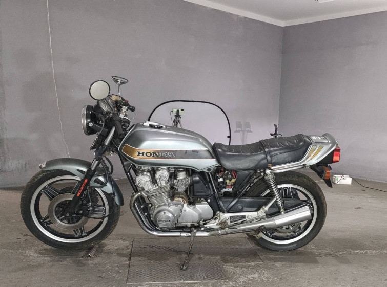 Мотоцикл Honda CB750FOUR з пробігом 10394 km