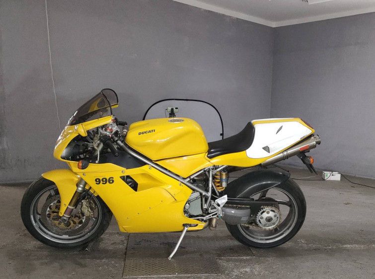Мотоцикл Ducati 996S з пробігом 26184 km