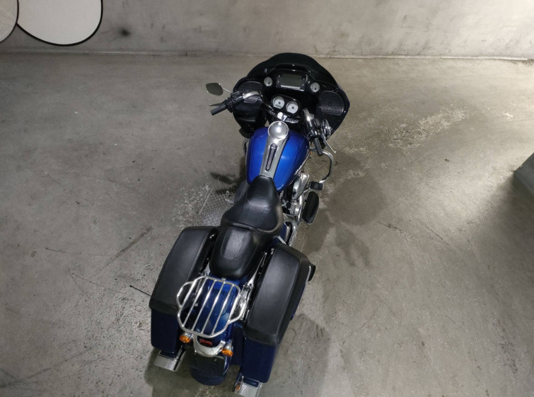 Мотоцикл HD ROAD GLIDE FLTRXS1690 с пробегом 10021 km