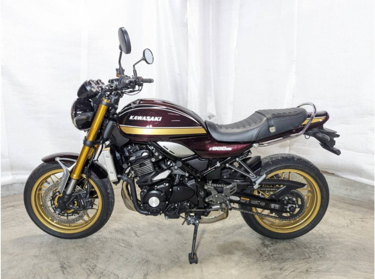 Мотоцикл Kawasaki Z900RS з пробігом 9037 km