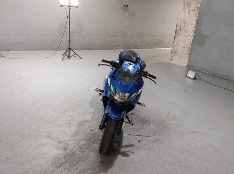 Мотоцикл Suzuki GIXXER SF250 з пробігом 4716 km