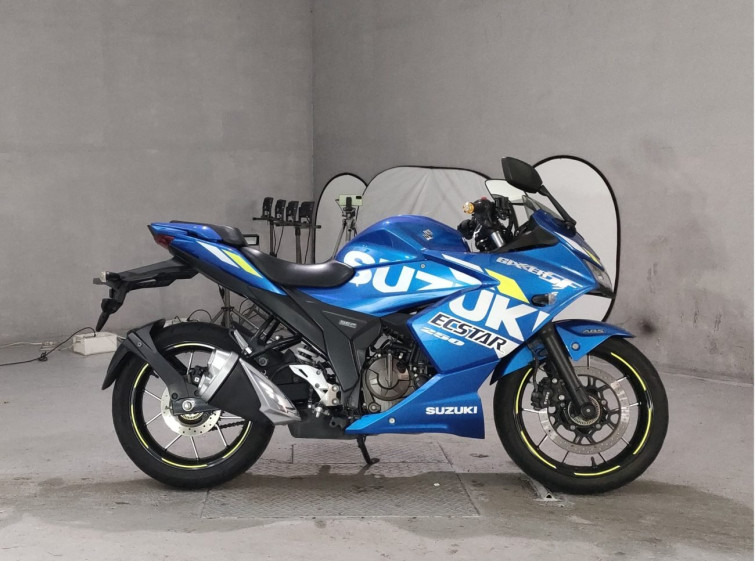 Мотоцикл Suzuki GIXXER SF250 з пробігом 4716 km