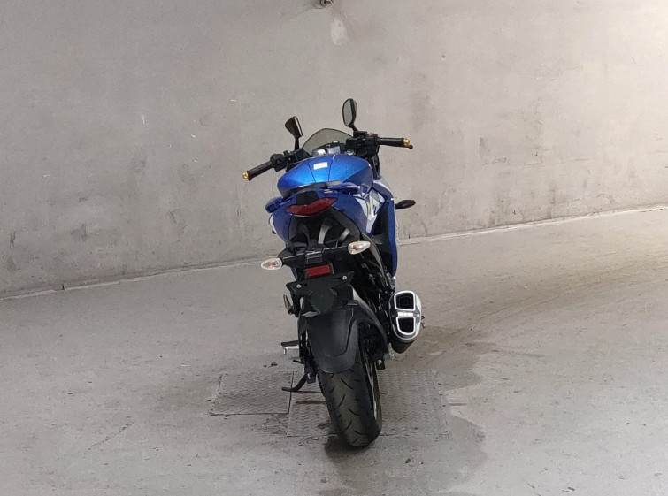 Мотоцикл Suzuki GIXXER SF250 з пробігом 4716 km