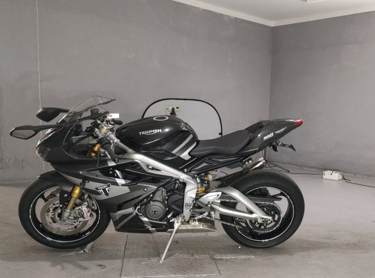 Мотоцикл Triumph DAYTONA MOTO2 765 LTD з пробігом 8802 km