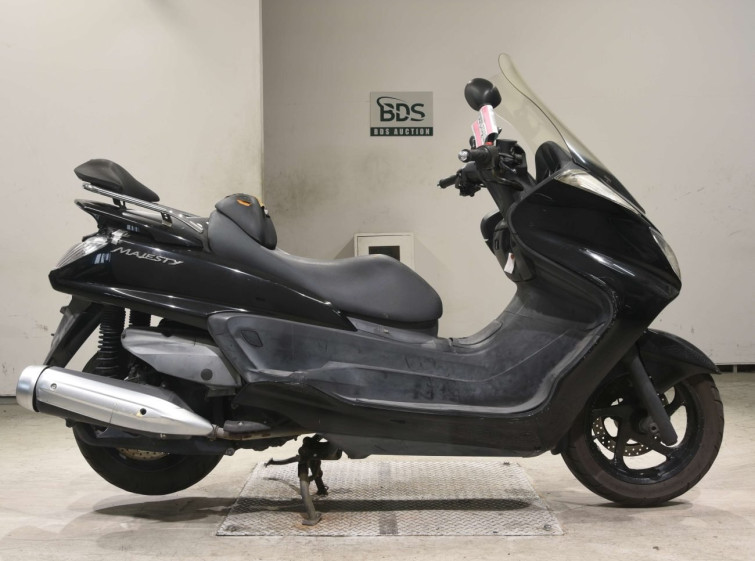 Мотоцикл Yamaha MAJESTY 250