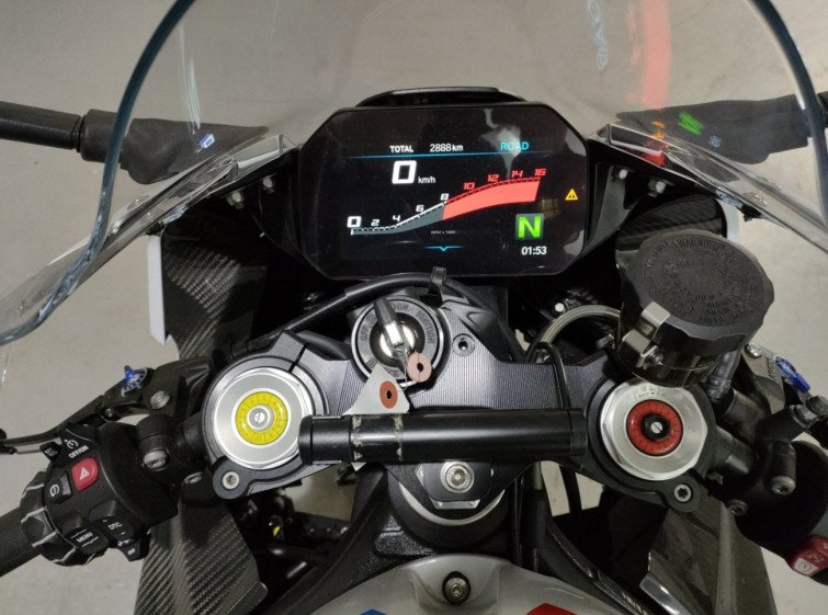 Мотоцикл BMW M1000RR з пробігом 2888 km
